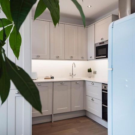 Modern And Bright Highgate Gem Appartement Londen Buitenkant foto